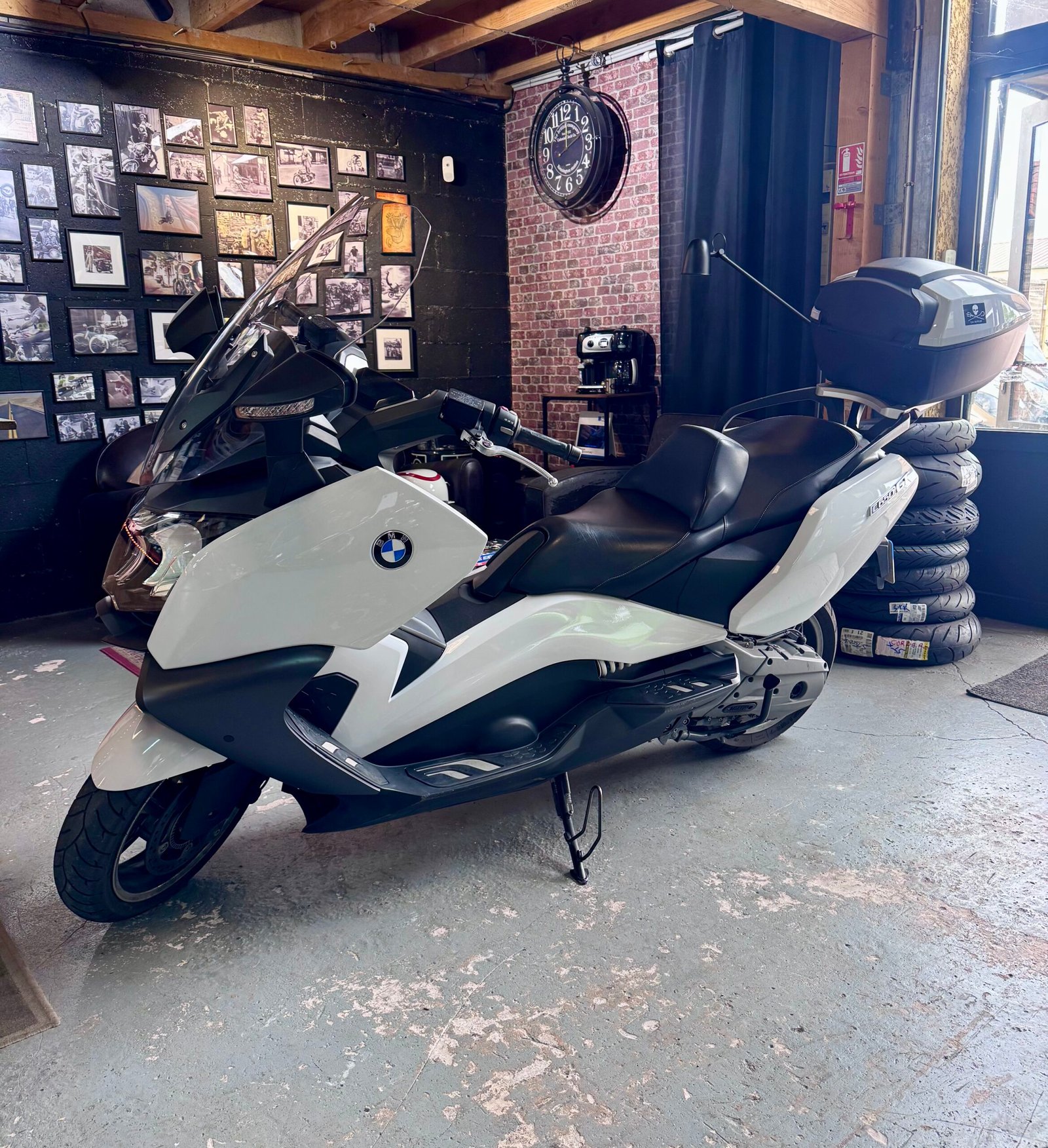 BMW C650GT Renart Garage Motorcycles