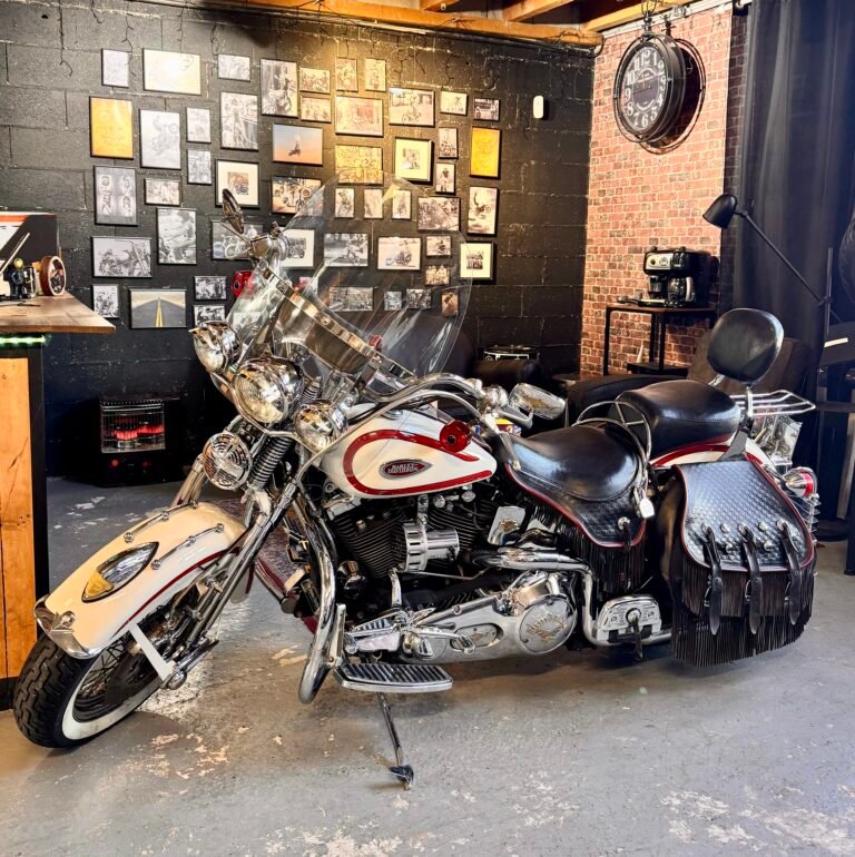 Harley davidson 1340 Springer Renart Garage Motorcycle